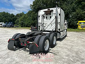 2014 Freightliner Cascadia