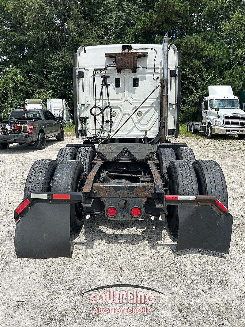 2014 Freightliner Cascadia