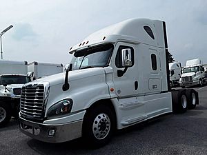 2018 Freightliner Cascadia 125