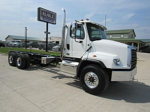 2026 Freightliner 114SD - Cab & Chassis