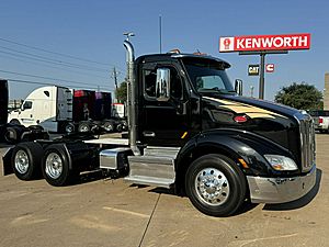 2020 Peterbilt 579 - Day Cab