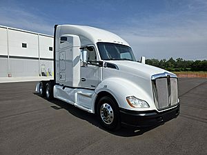 2020 Kenworth T680 - Sleeper Truck