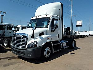 2019 Freightliner Cascadia 113 - Day Cab