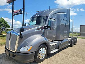 2022 Kenworth T680 - Sleeper Truck