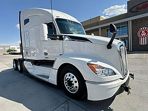 2023 Kenworth T680