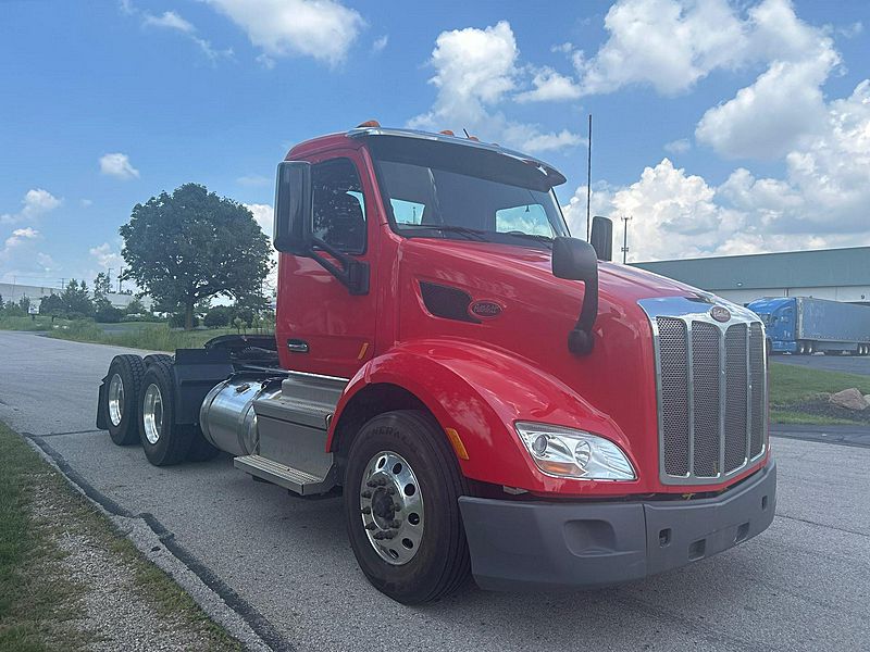 2021 Peterbilt 579