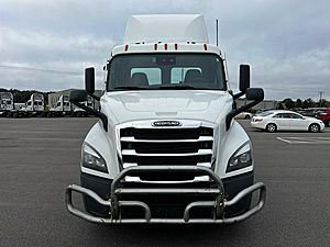 2023 Freightliner PE116DC