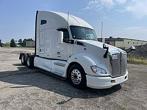 2022 Kenworth T680 - Sleeper Truck