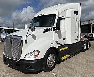 2021 Kenworth T680 - Sleeper Truck