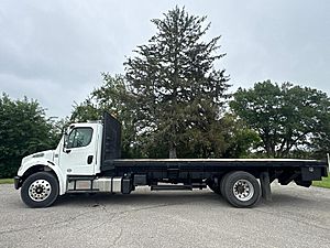 2016 Freightliner M2 - Flatbed 2016 Freightliner M2 - Flatbed
