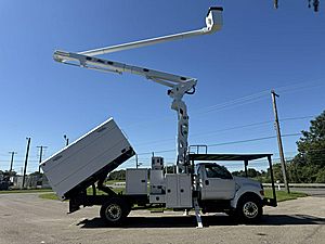 2015 Ford F-750 - Bucket Truck 2015 Ford F-750 - Bucket Truck
