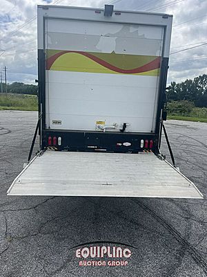 2018 Hino 195