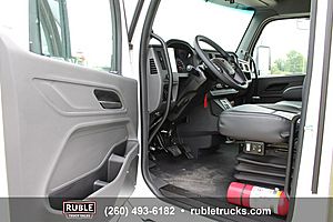 2026 Peterbilt 548