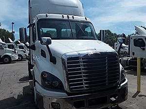 2018 Freightliner CASCADIA 113