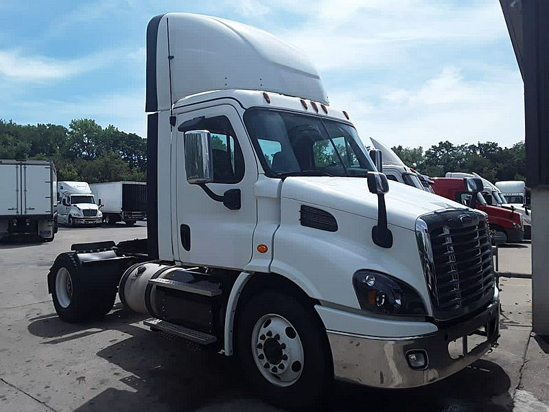 2018 Freightliner CASCADIA 113