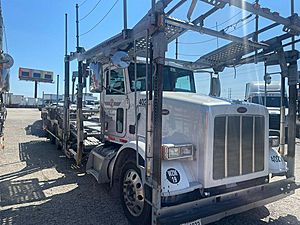 2013 Peterbilt 365