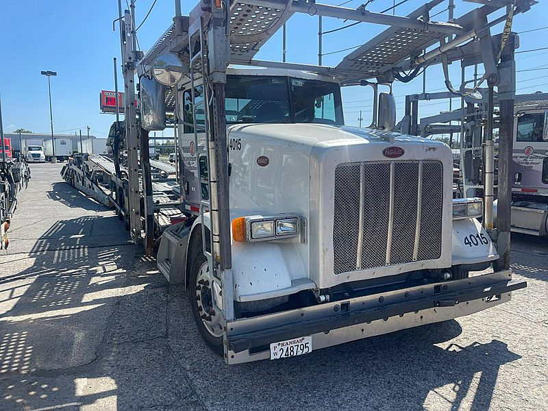 2013 Peterbilt 365
