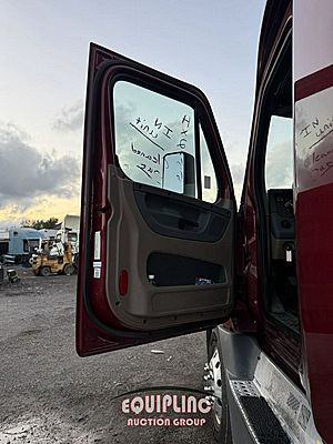 2017 Freightliner CASCADIA