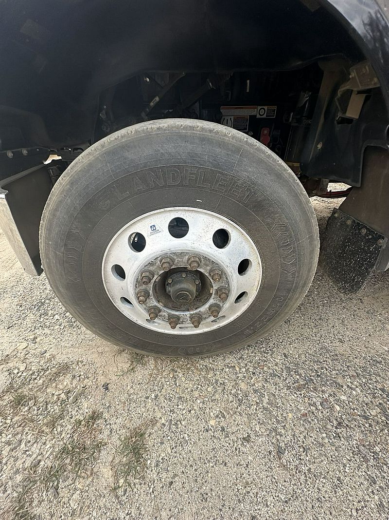 2021 Peterbilt 567
