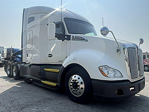 2021 Kenworth T680 - Sleeper Truck