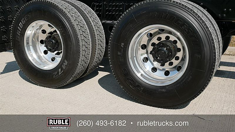 2026 Mack GR64B