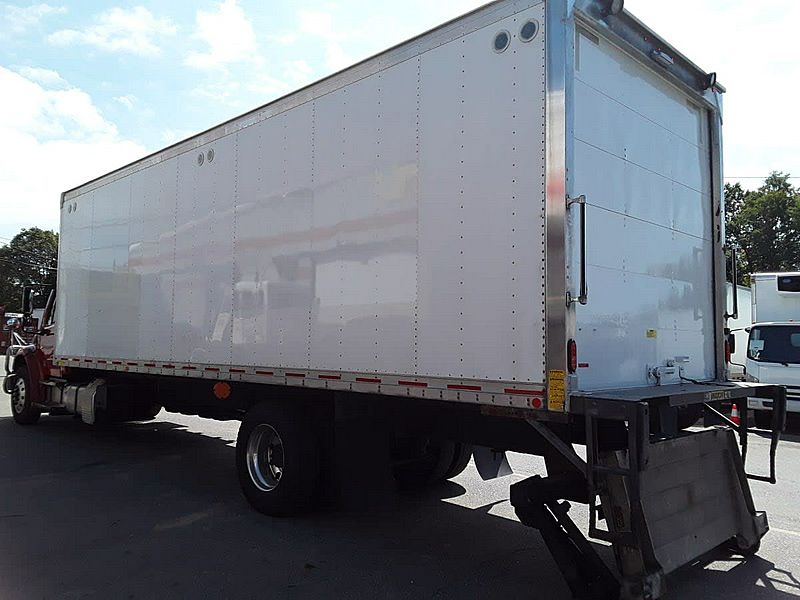 2020 Freightliner M2 106