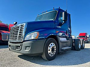 2017 Freightliner Cascadia 125 - Daycab 2017 Freightliner Cascadia 125 - Daycab