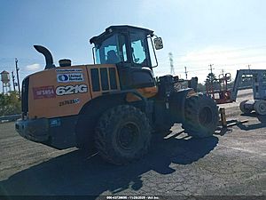 2017 Case 621G