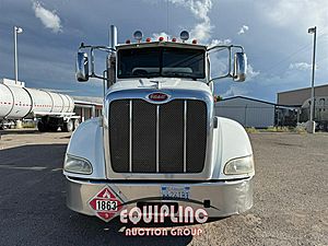 2011 Peterbilt 384