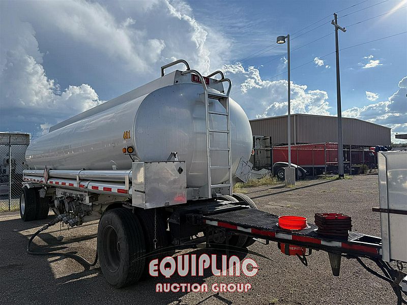 2011 Peterbilt 384