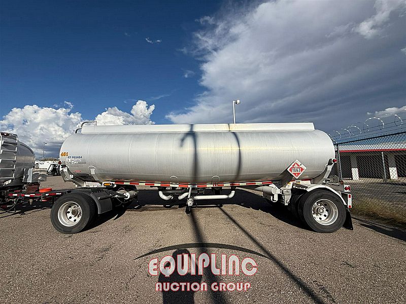 2011 Peterbilt 384