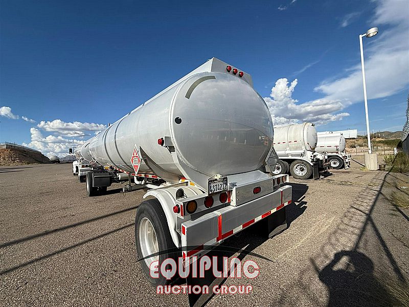 2011 Peterbilt 384