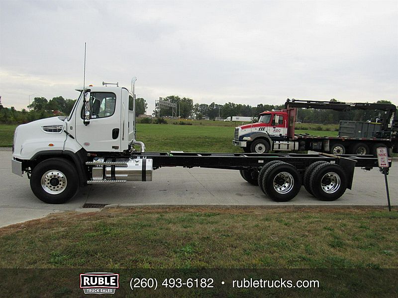 2026 Freightliner 114SD