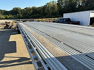 2023 MAC Trailer - Flatbed Trailer
