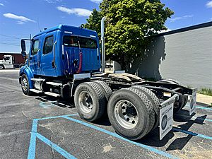 2023 Freightliner M2 112