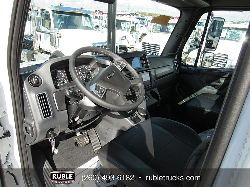 2026 Freightliner 114SD