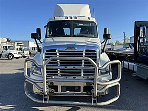 2020 Freightliner CASCADIA 125