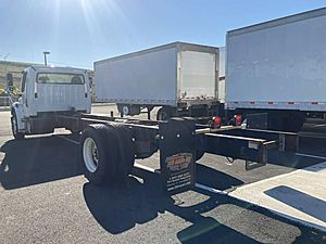 2020 Freightliner M2 106