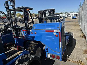 2012 MOFFETT LP5500-4 - Rough Terrain Forklift