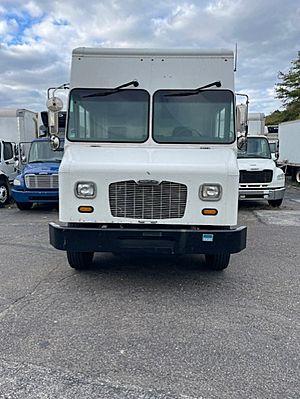 2017 Freightliner MT55 - Day Cab