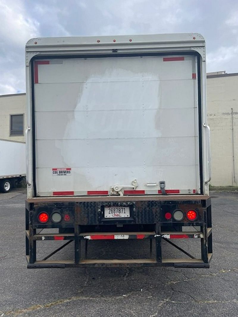 2017 Freightliner MT55