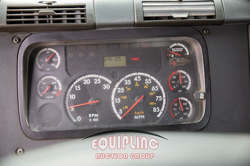 2011 Freightliner CASCADIA