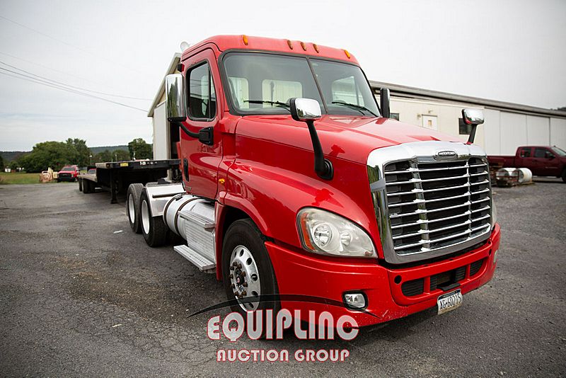 2011 Freightliner CASCADIA