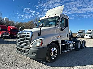 2018 Freightliner Cascadia 125 - Daycab