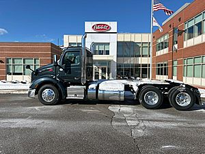 2026 Peterbilt 579