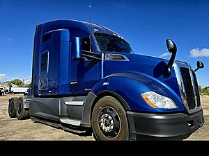 2022 Kenworth T680 - Sleeper Truck