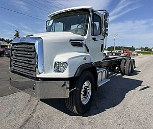2014 Freightliner 114SD - Cab & Chassis