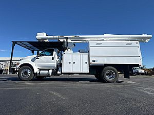 2015 Ford F-750 - Bucket Truck 2015 Ford F-750 - Bucket Truck