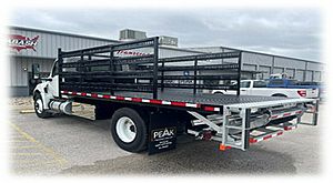 2026 PEAK FABRICATION 20ft Flatbed - Build to Order - Equipment