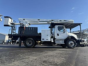 2015 Freightliner M2 - Bucket Truck 2015 Freightliner M2 - Bucket Truck